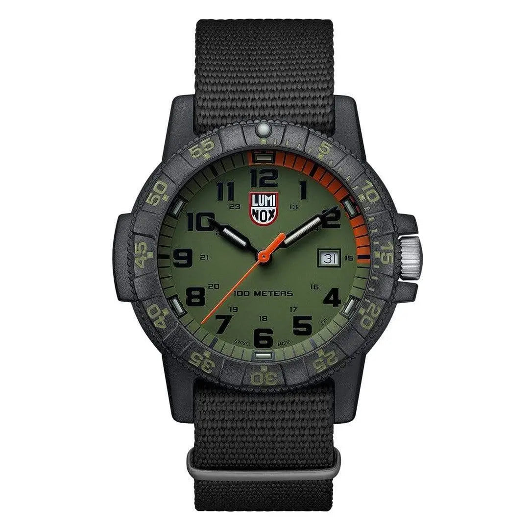 Luminox Leatherback Sea Turtle Giant 0320 Series Watch Green 44mm XS.0337 Luminox