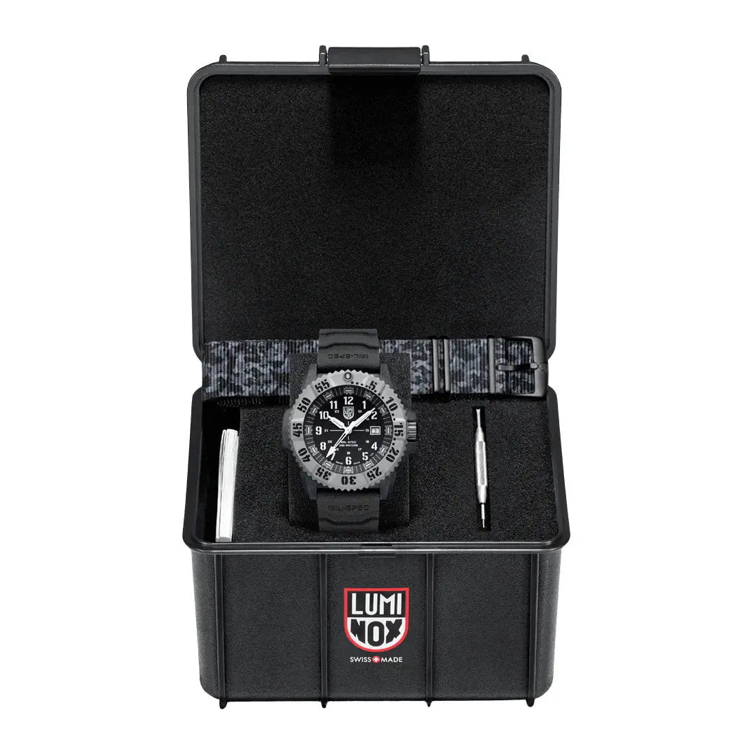 Luminox Mil-Spec 3350 Series Watch 46mm Black XL.3351.SET Luminox